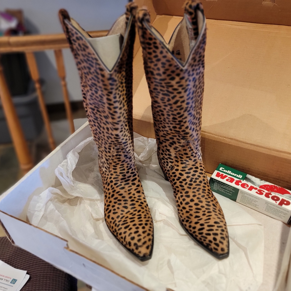 Cheetah western woman's boots , NEW!